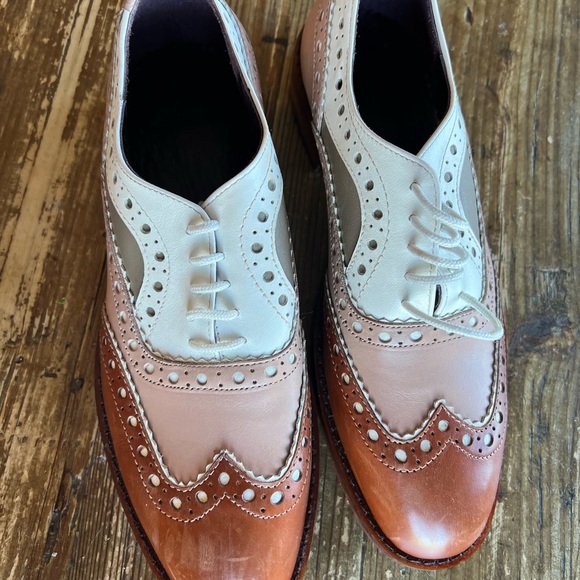 Women's Multicolor Leather Oxford Wingtip Shoes - Picture 3 of 5